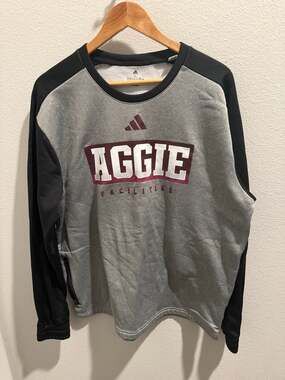 Adidas Aggie Facilities Aeroready Sweatshirt Size XL